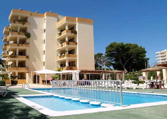Vacation Apartment Rentals in Playa d'en Bossa