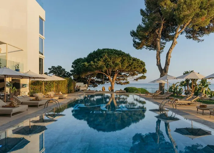 Luxury Hotels in Santa Eularia des Riu near Playa Es Calo de S'Algar